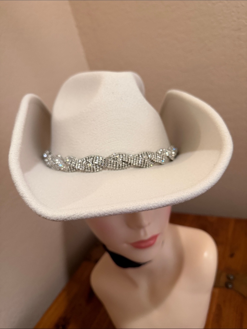 HALLOWEEN Cosplay Crystal-Embellished White Bone Women’s Cowboy Hat